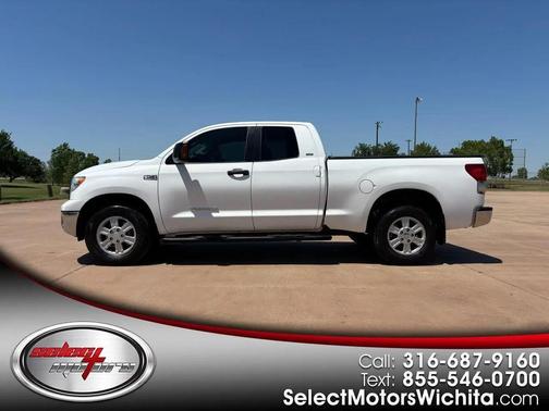 White 2010 Toyota Tundra Grade
