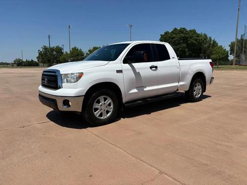 White 2010 Toyota Tundra Grade