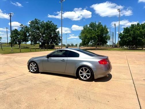 2004 INFINITI G35 Base