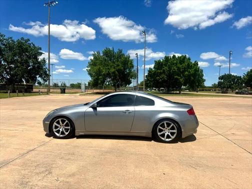 2004 INFINITI G35 Base