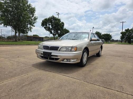 Gold 1997 INFINITI I30 4dr Sdn Auto w/Leather