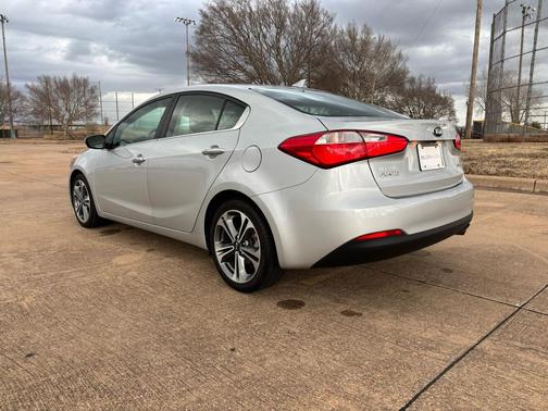 2016 Kia Forte EX