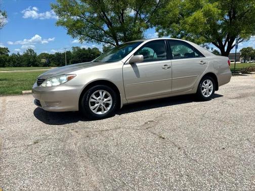 2005 Toyota Camry XLE V6