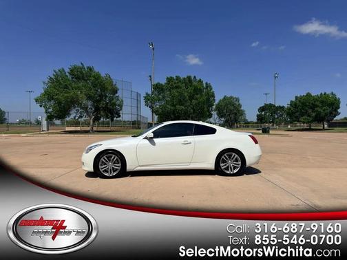 White 2008 INFINITI G37 Journey