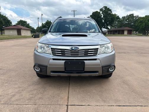 Silver 2010 Subaru Forester 2.5 X Limited