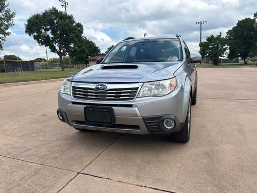 Silver 2010 Subaru Forester 2.5 X Limited
