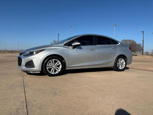 2019 Chevrolet Cruze LT