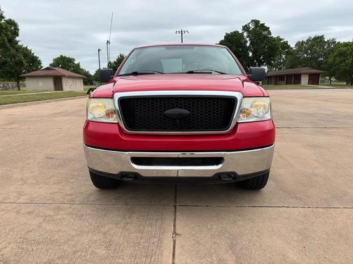 Red 2007 Ford F-150 XLT SuperCrew