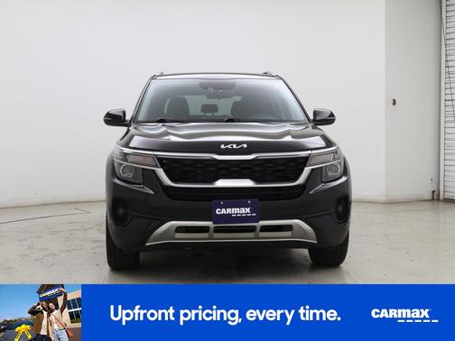 Black 2023 Kia Seltos EX