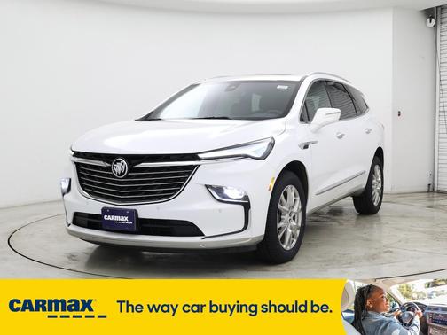 2022 Buick Enclave Essence