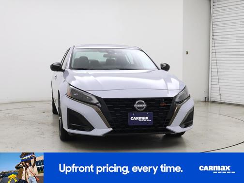 2023 Nissan Altima SR