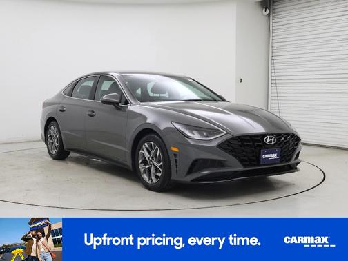 2022 Hyundai SONATA SEL