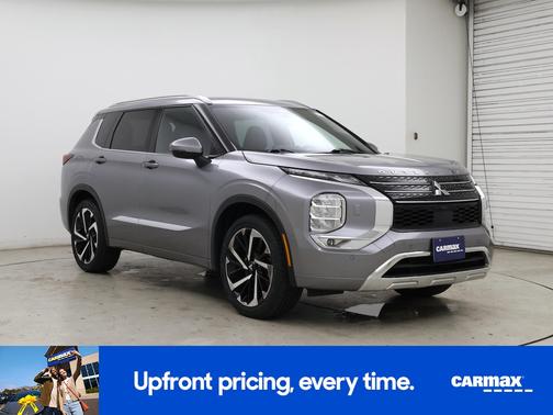 Gray 2022 Mitsubishi Outlander SE Launch Edition