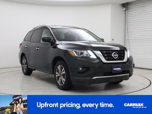 2018 Nissan Pathfinder SV