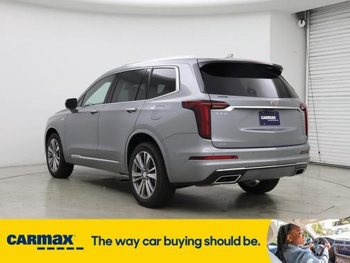 2025 Cadillac XT6 Premium Luxury