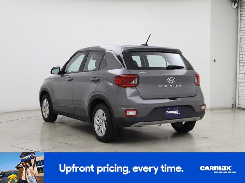 2023 Hyundai VENUE SE