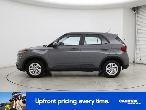 2023 Hyundai VENUE SE