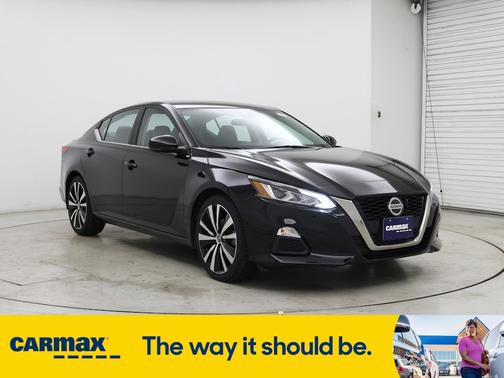 2020 Nissan Altima SR
