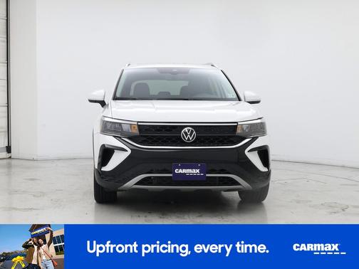White 2023 Volkswagen Taos SE