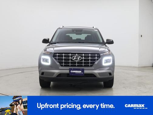 2022 Hyundai VENUE SEL