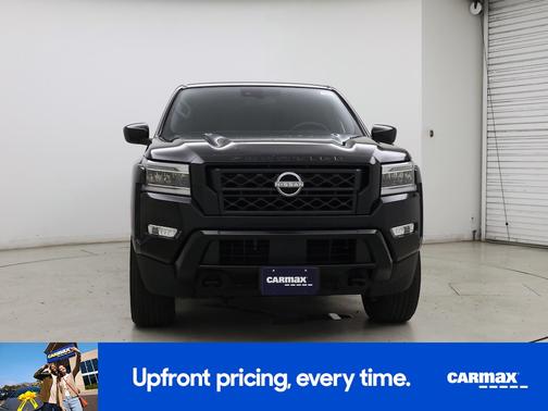 Black 2023 Nissan Frontier SV