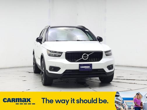 2019 Volvo XC40 T5 R-Design