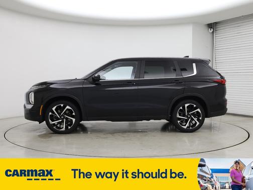 2022 Mitsubishi Outlander ES