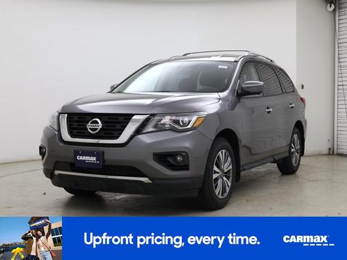Gray 2020 Nissan Pathfinder SL