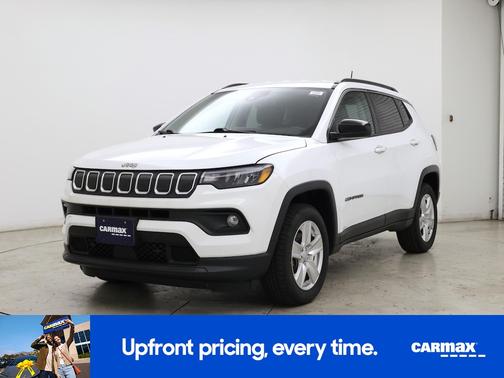 White 2022 Jeep Compass Latitude