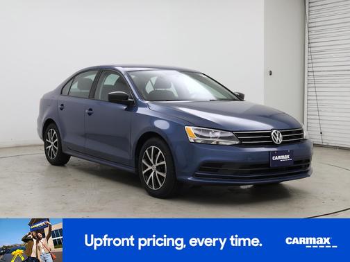 Blue 2016 Volkswagen Jetta SE