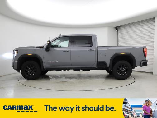 2024 GMC Sierra 2500 AT4