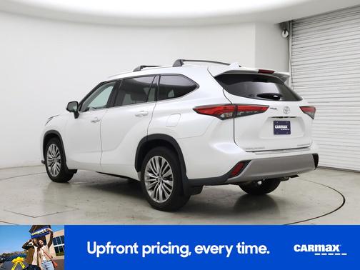 2023 Toyota Highlander Platinum