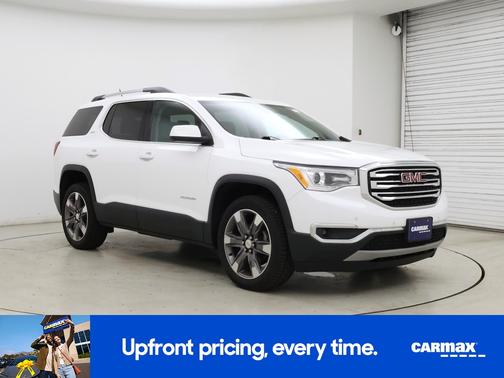 White 2019 GMC Acadia SLT
