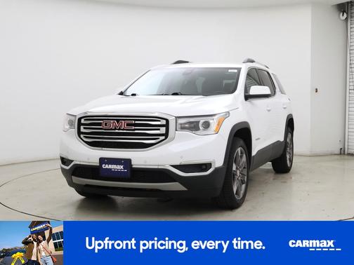 White 2019 GMC Acadia SLT