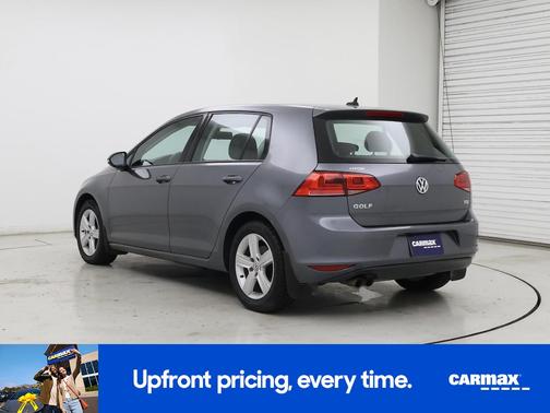 2017 Volkswagen Golf SE