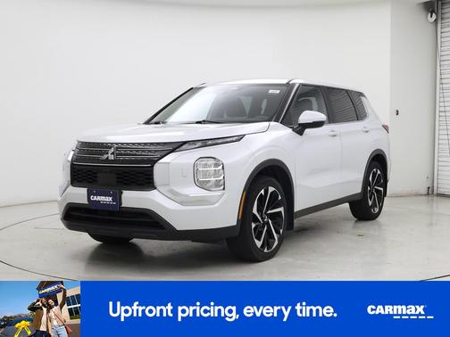 2022 Mitsubishi Outlander ES