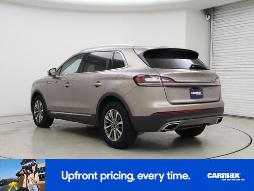 2019 Lincoln Nautilus Select