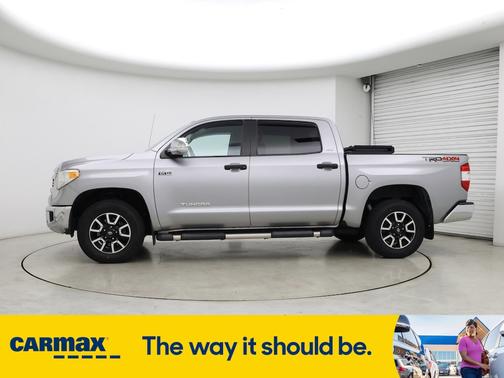2017 Toyota Tundra SR5