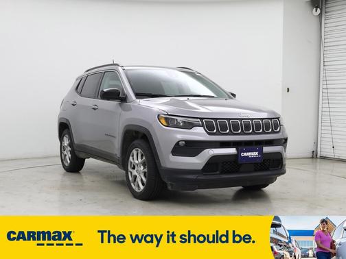2022 Jeep Compass Latitude Lux