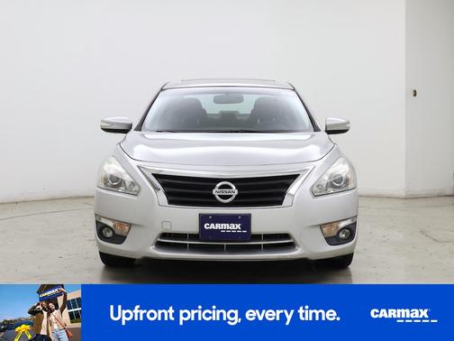 Silver 2014 Nissan Altima SV