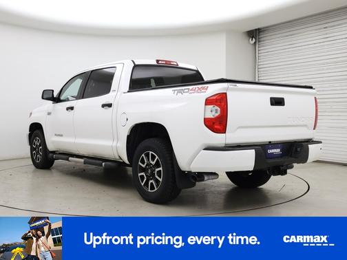 White 2019 Toyota Tundra SR5
