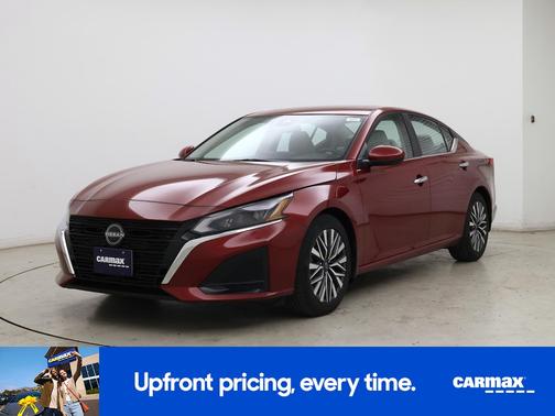 Red 2023 Nissan Altima SV