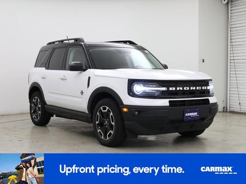 White 2022 Ford Bronco Sport Outer Banks