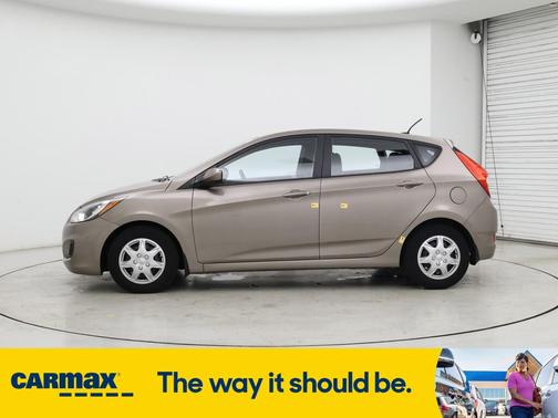 2013 Hyundai Accent GS