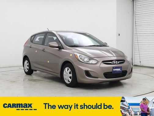 2013 Hyundai Accent GS