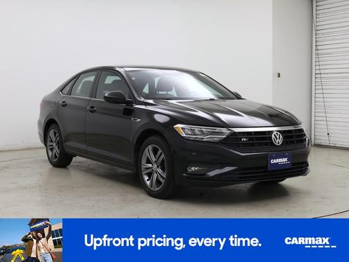 Gray 2019 Volkswagen Jetta R-Line
