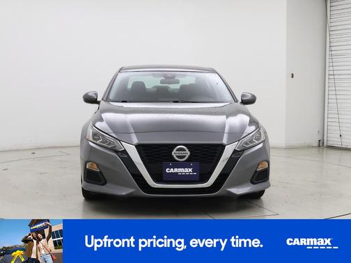 2022 Nissan Altima SV