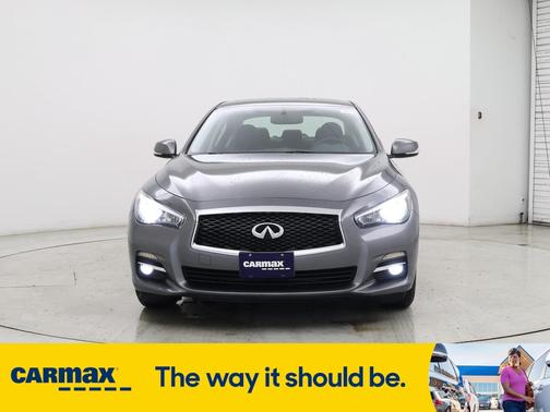 2016 INFINITI Q50 Premium