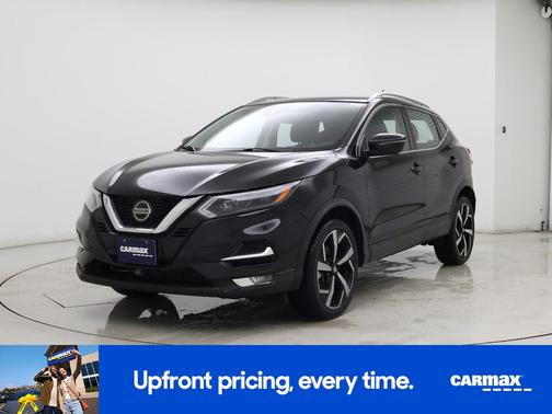 Black 2022 Nissan Rogue Sport SL
