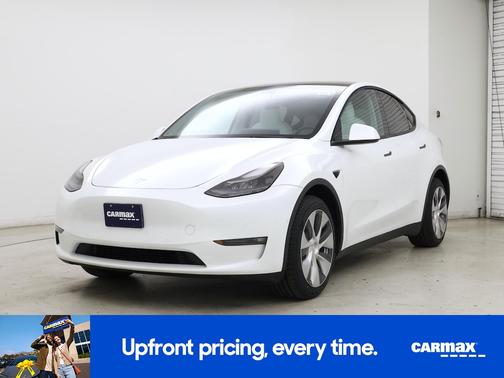 White 2022 Tesla Model Y Long Range